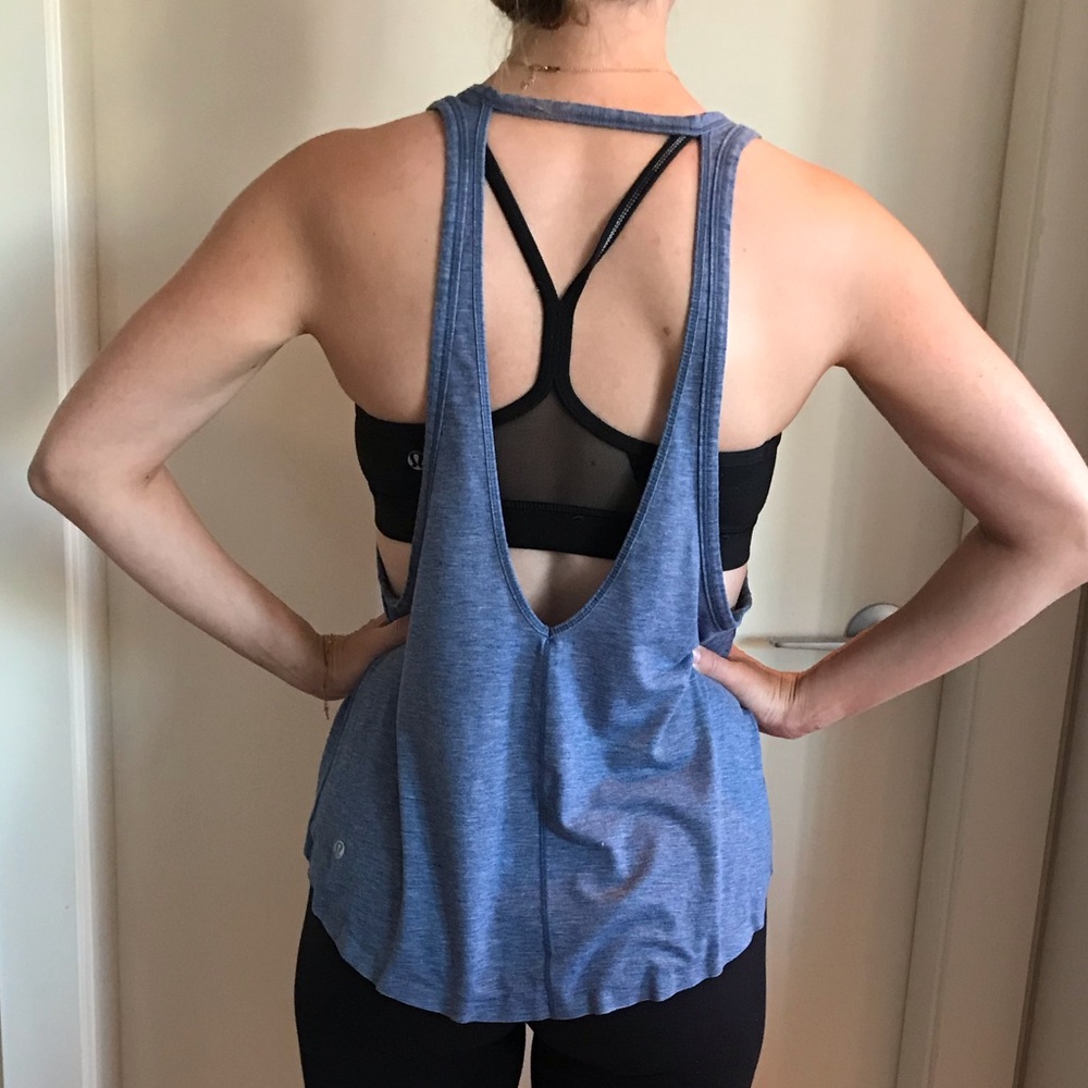 Lululemon workout top